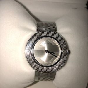 Gucci Silver U-Play Watch
